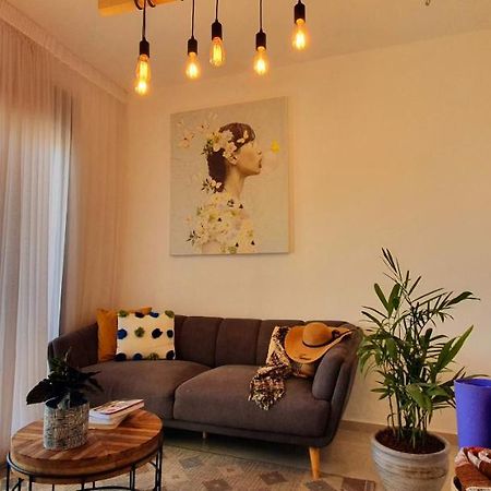 מלוני דירות נופש אילת - Melony Apartments Ейлат Екстер'єр фото